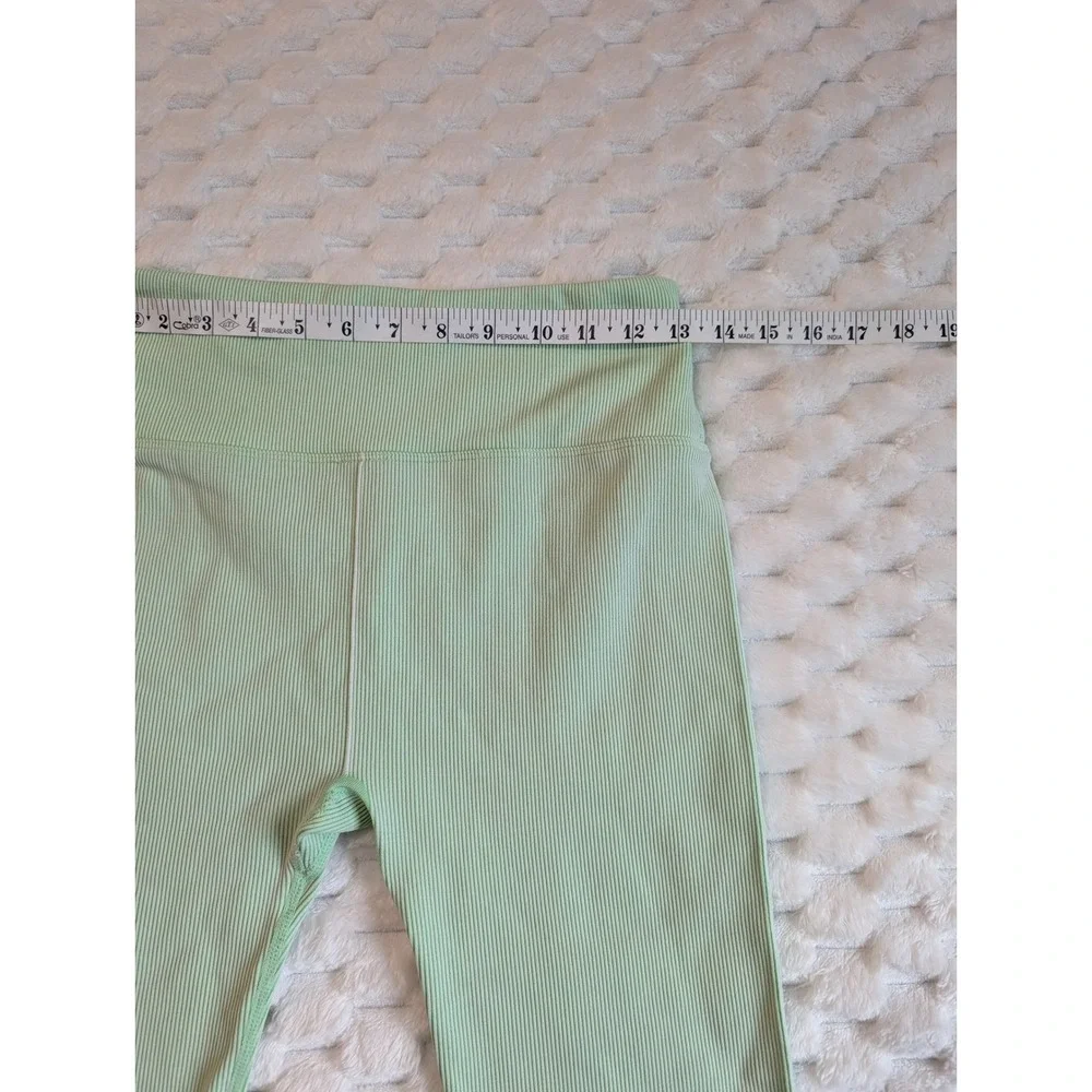 Fabletics Ribbed Seamless High Waisted‎ Leggings Athletic Gym Activewear M